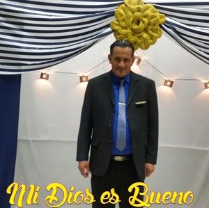 Meet your Posher, Juan marcos